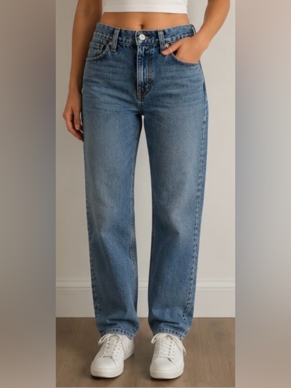Aritzia Denim Forum The Ex Boyfriend Jeans | Size 26 | Medium Wash